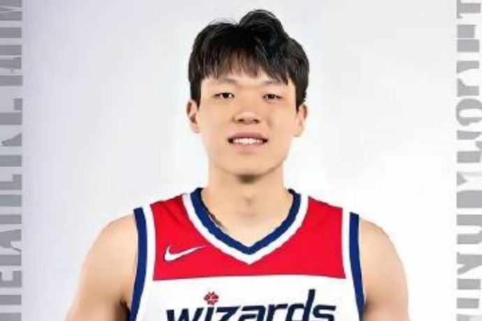 楊瀚森完成步行者試訓(xùn),未來選秀行情持續(xù)攀升 楊瀚森完成步行者試訓(xùn),未來選秀行情持續(xù)攀升