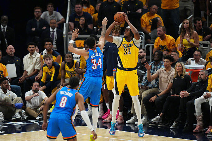 西亞卡姆:我們已付出太多努力會(huì)坦然接受結(jié)果 哈利伯頓很堅(jiān)韌 西亞卡姆:我們已付出太多努力會(huì)坦然接受結(jié)果 哈利伯頓很堅(jiān)韌