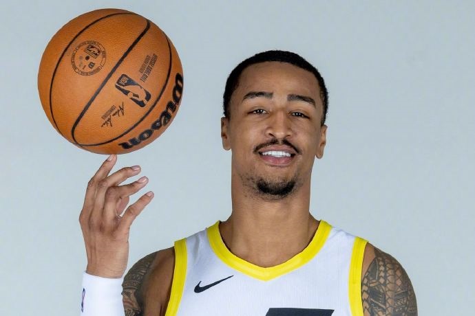 約翰·科林斯執(zhí)行2658萬美元球員選項:留守爵士,未來何去何從? ? 約翰·科林斯執(zhí)行2658萬美元球員選項:留守爵士,未來何去何從? ?