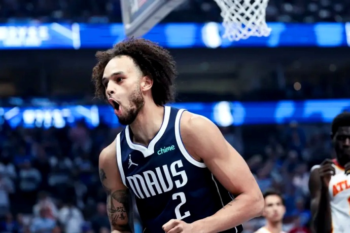 獨行俠中鋒萊夫利接受右腳骨刺清理手術，預計訓練營前康復