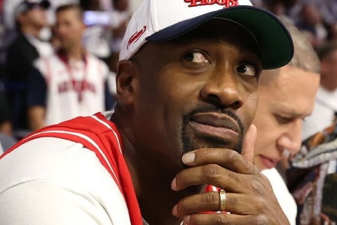 前NBA球星阿里納斯因經營非法賭博業務被捕 前NBA球星阿里納斯因經營非法賭博業務被捕