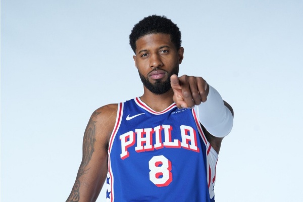 保羅-喬治買斷加盟勇士 四巨頭沖擊總冠軍 保羅-喬治買斷加盟勇士 四巨頭沖擊總冠軍