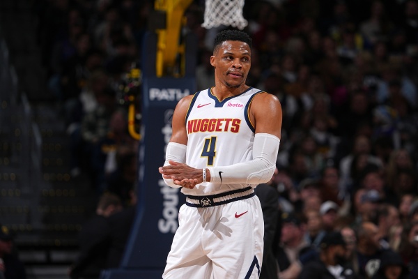 雄鹿底薪簽約威斯布魯克:字母哥力挺,東部格局或迎巨變 雄鹿底薪簽約威斯布魯克:字母哥力挺,東部格局或迎巨變